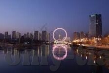 午夜成人免费视频-午夜成人世界的隐秘探索，理性视角下的网络文化现象